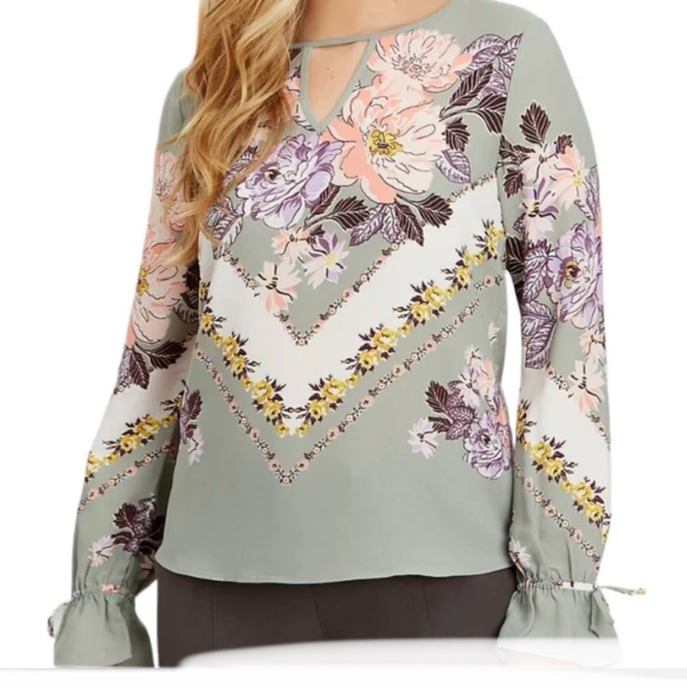 MAURICES floral blouse size medium